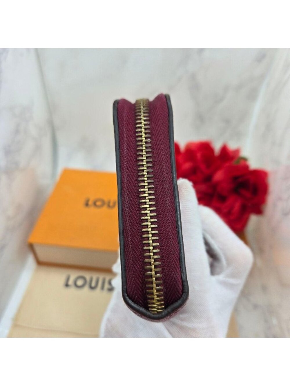 Louis Vuitton Monogram Empreinte Zippy Wallet - Picture 8 of 15
